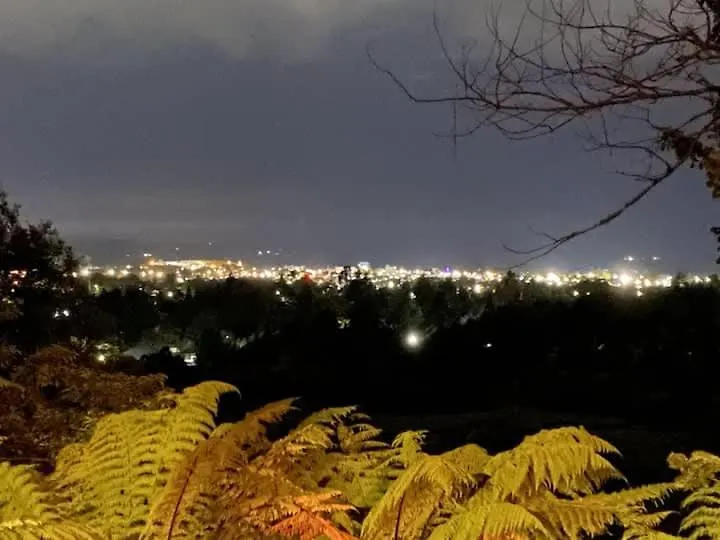 Haven On The Hill - Panoramic Views Of Rotorua Villa Nyaraló
