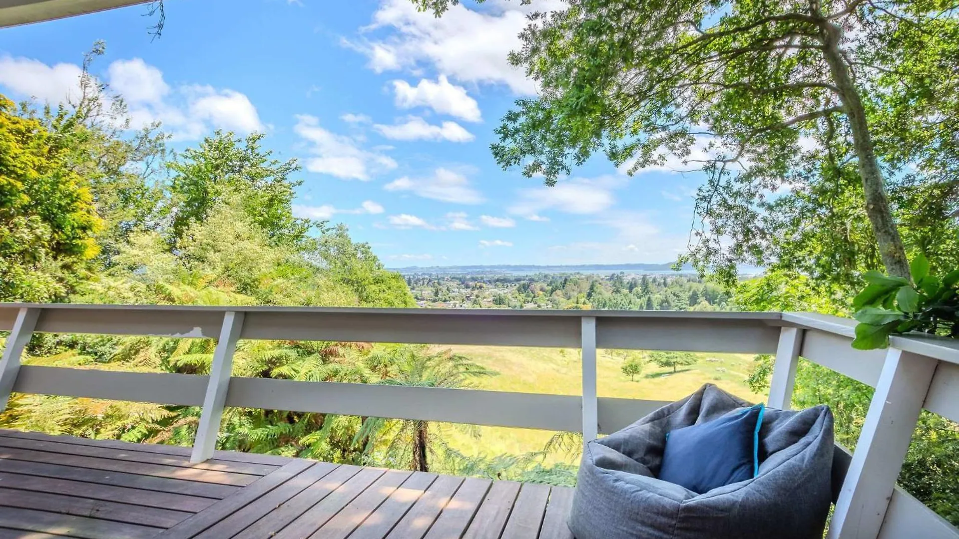 Villa Haven On The Hill - Panoramic Views Of Rotorua Сasa de vacaciones